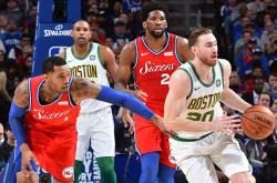 开云APP-凯尔特人擒下灰熊，海沃德26分