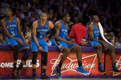 开云下载-步行者客场大胜国王，迎来连胜