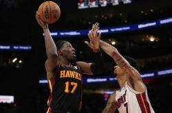 开云体育中国-热火惨遭骑士反超，遗憾失利