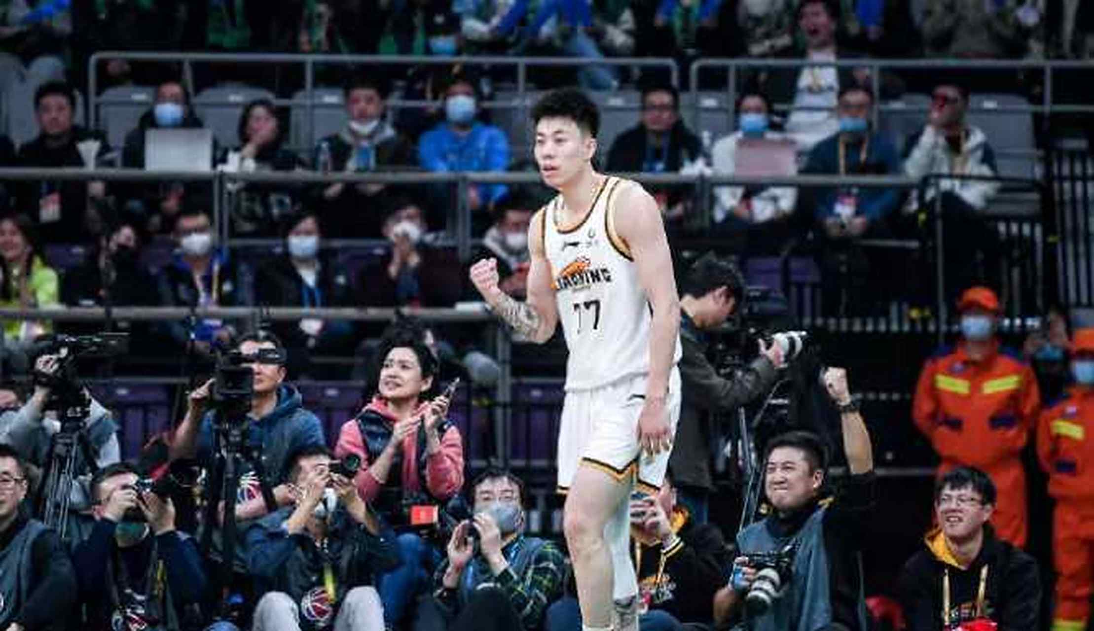 辽宁男篮再战胜，保持不败纪录