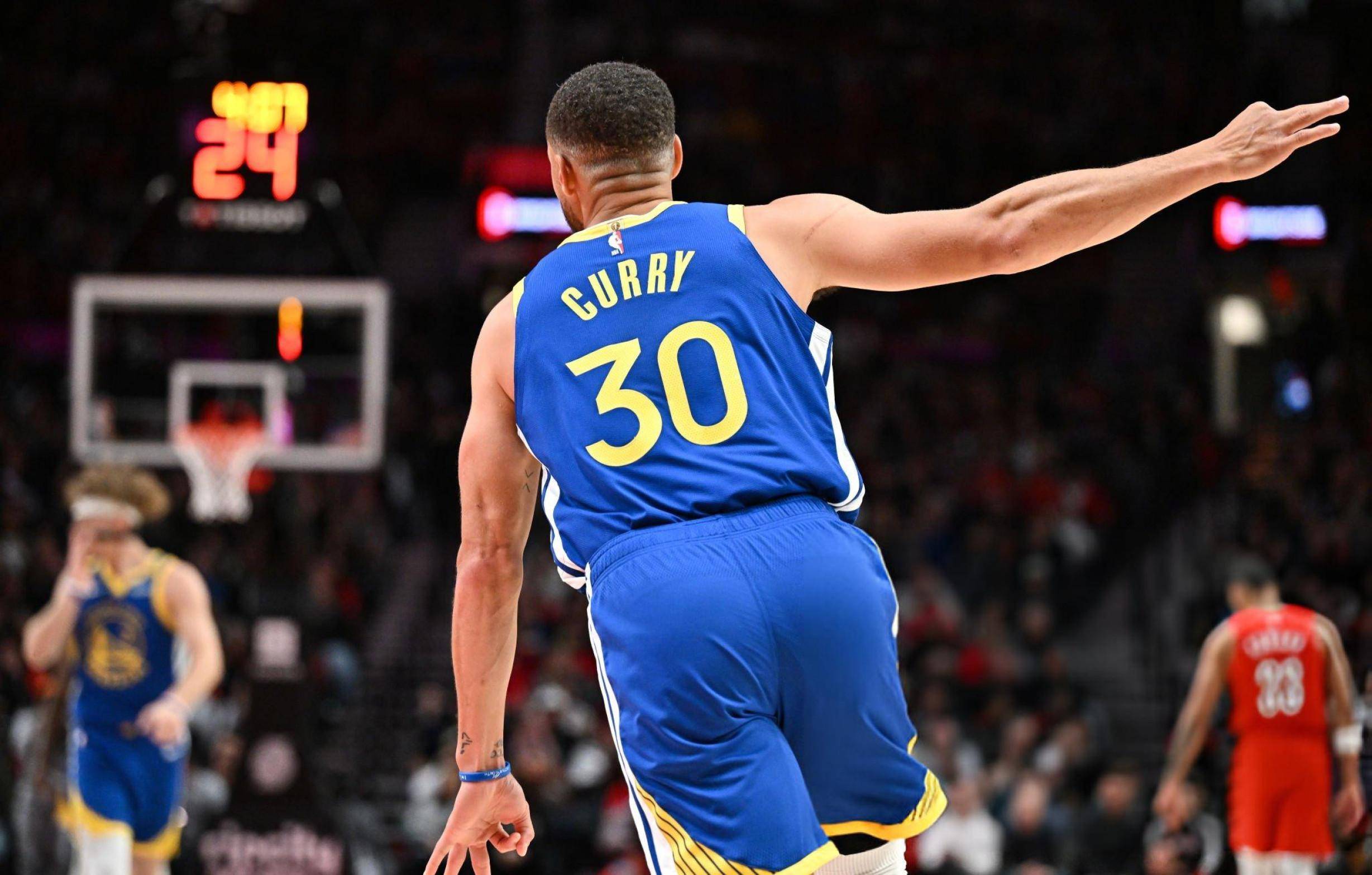 勇士大胜开拓者，豪取五连胜