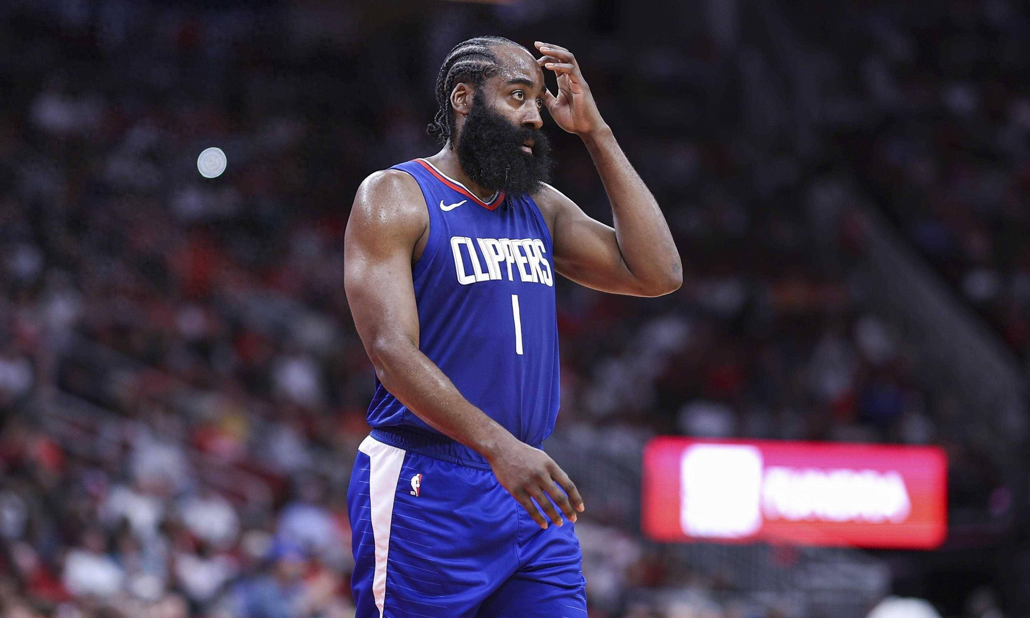 快船客场击败雄鹿，成功继续领跑西部