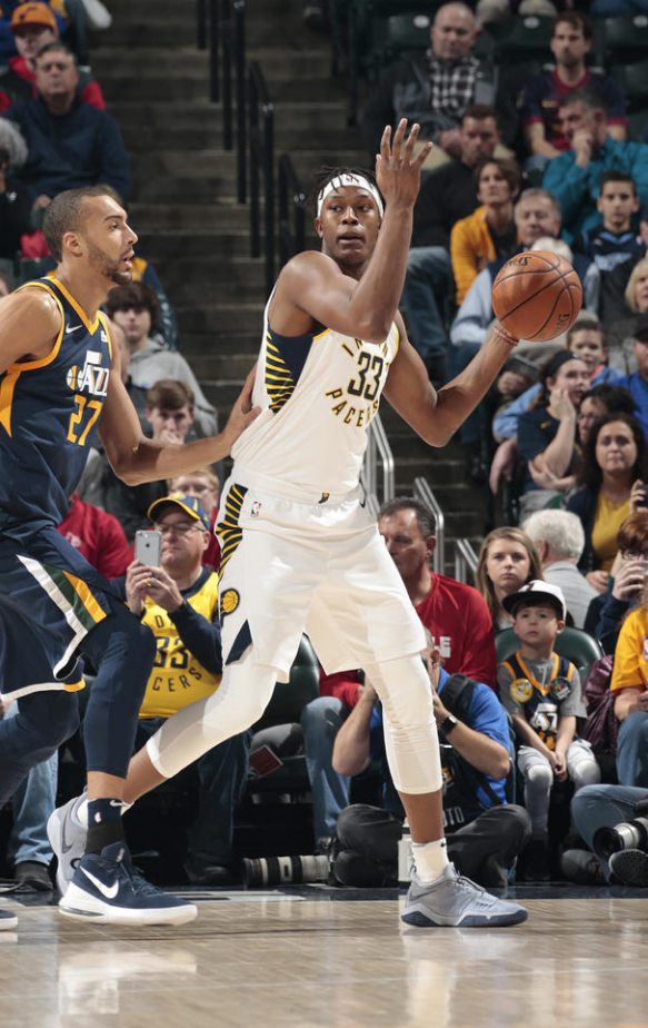 爵士大胜国王，继续向前迈进