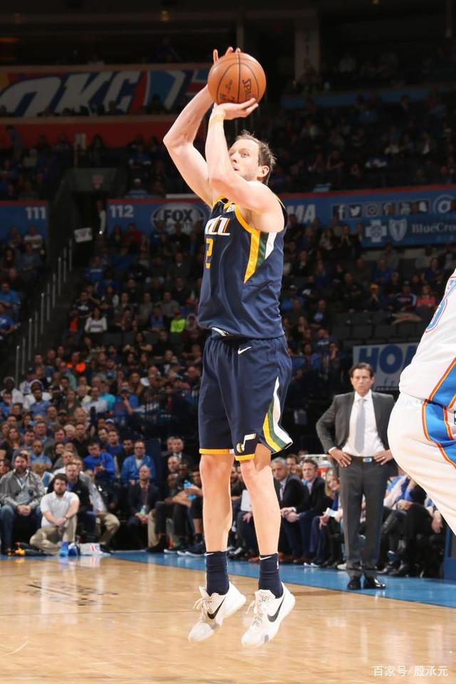 爵士大胜国王，继续向前迈进